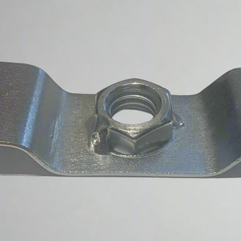 Scaffolding bolted tie-in clips 